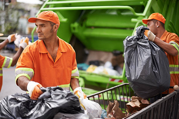 Best Yard Waste Removal  in Dulles Town Center, VA